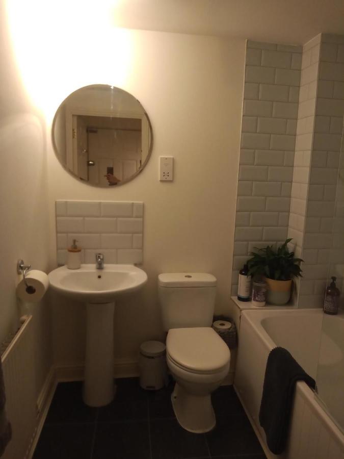The Eaves, Glastonbury High Street 2 Bed 2 Bathroom Apartment Exterior foto